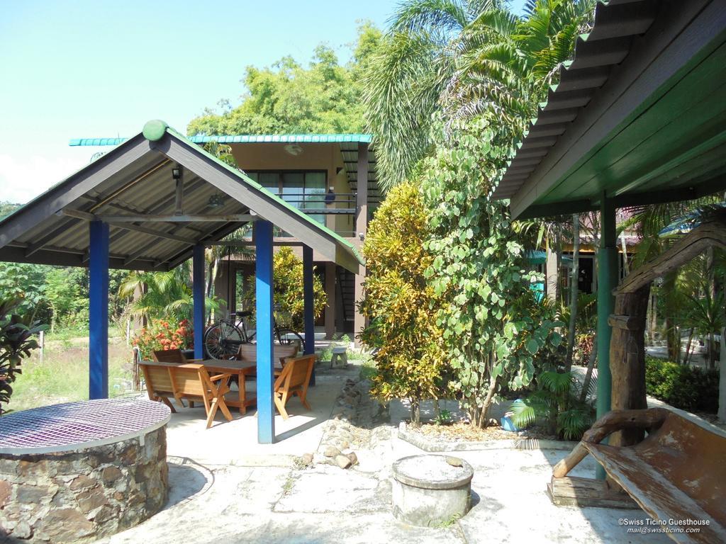 Swiss Ticino Guesthouse & Restaurant Mae Wang Exterior photo